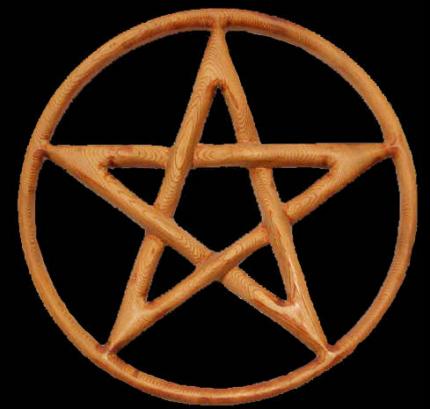 Le pentagramme est aussi appelé le pentacle